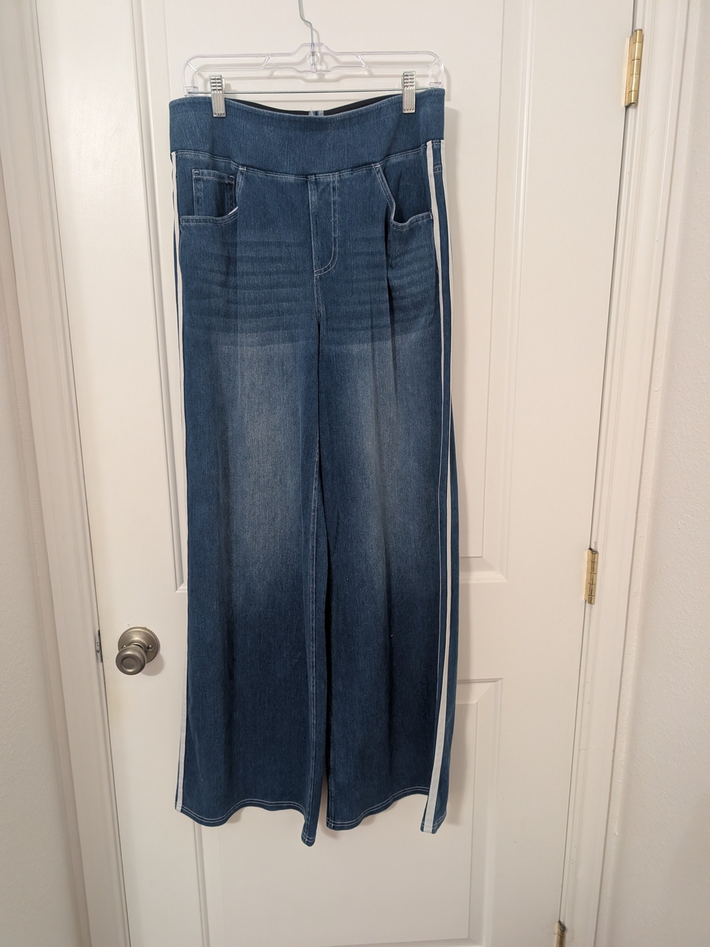 Halara Blue Denim Wide Leg Jeans White Side Stripe Pull On Size Large